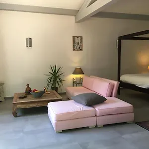 Maison d'hôtes Baan Mai Pai, Grimaud