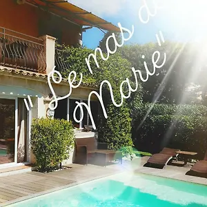 Couette-café De Marie, Grimaud